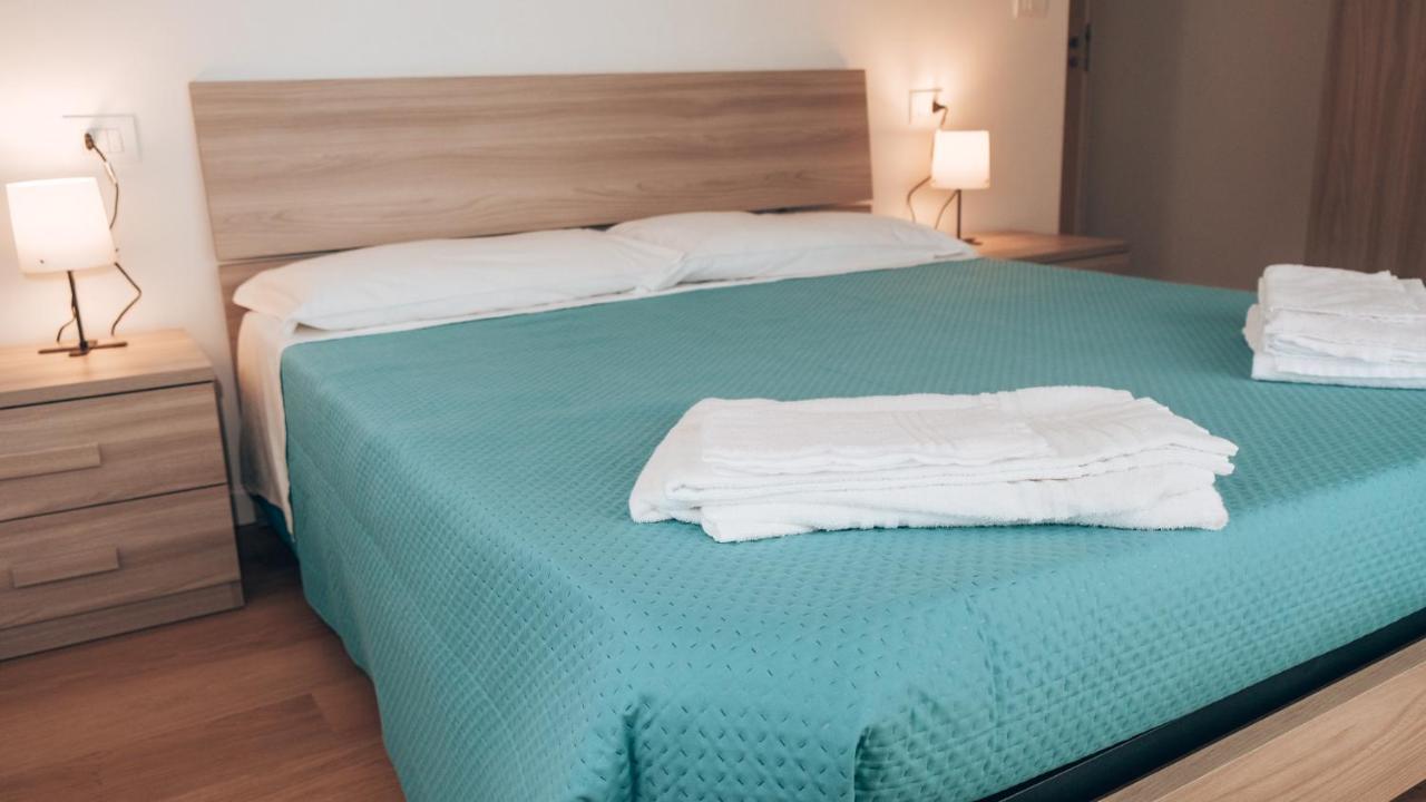 Guesthouse Aschenez Reggio de Calabre Extérieur photo