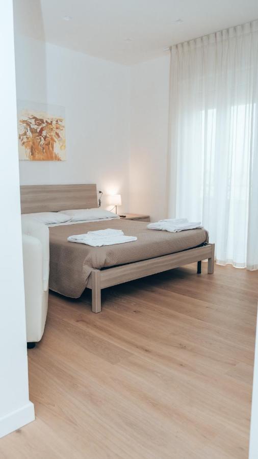 Guesthouse Aschenez Reggio de Calabre Extérieur photo